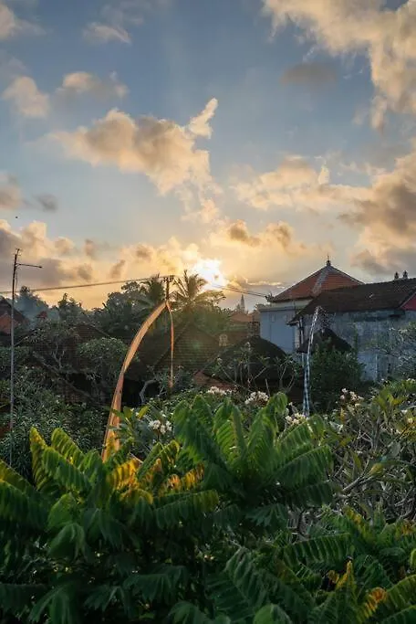 New Cozy, Smart, Renovated Flat Western Standard Ubud  0*, Ubud (Bali)